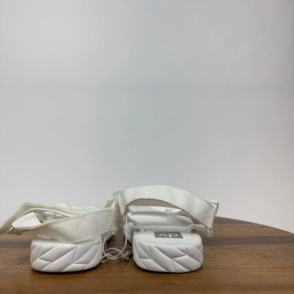 New NWOB‎ Little Kids Dolce Vita Zaidey Strappy Platform White Sandals Size 13 C